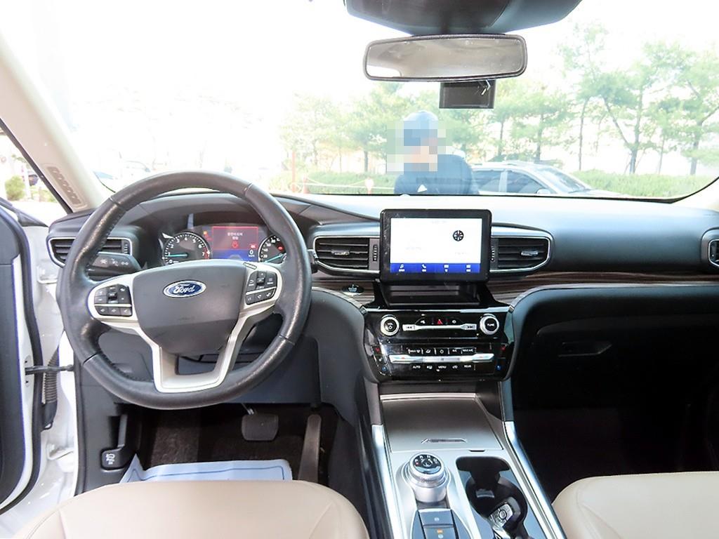 Ford Explorer - Vista 7