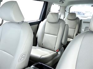 KIA Carnival - Vista 7