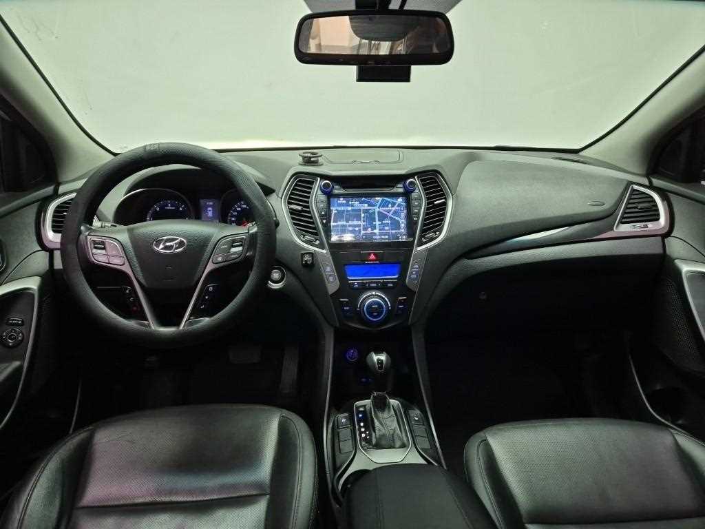HYUNDAI Santa Fe - Vista 7