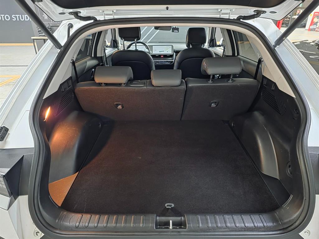 HYUNDAI Ioniq 5 2022 Blanco - Importación desde Corea - HF Imports Iquique - Foto 17