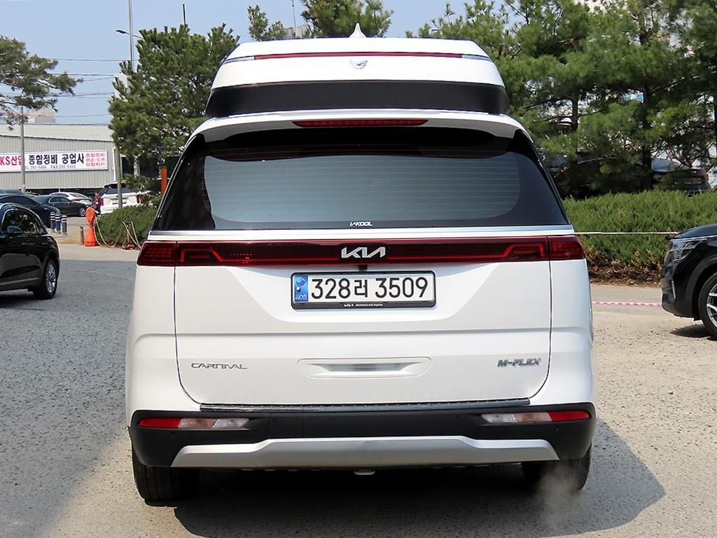 KIA Carnival - Vista 4