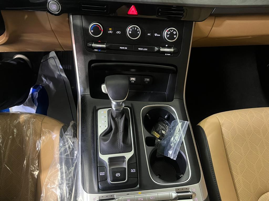 KIA Carnival 2023 Blanco - Importación desde Corea - HF Imports Iquique - Foto 13