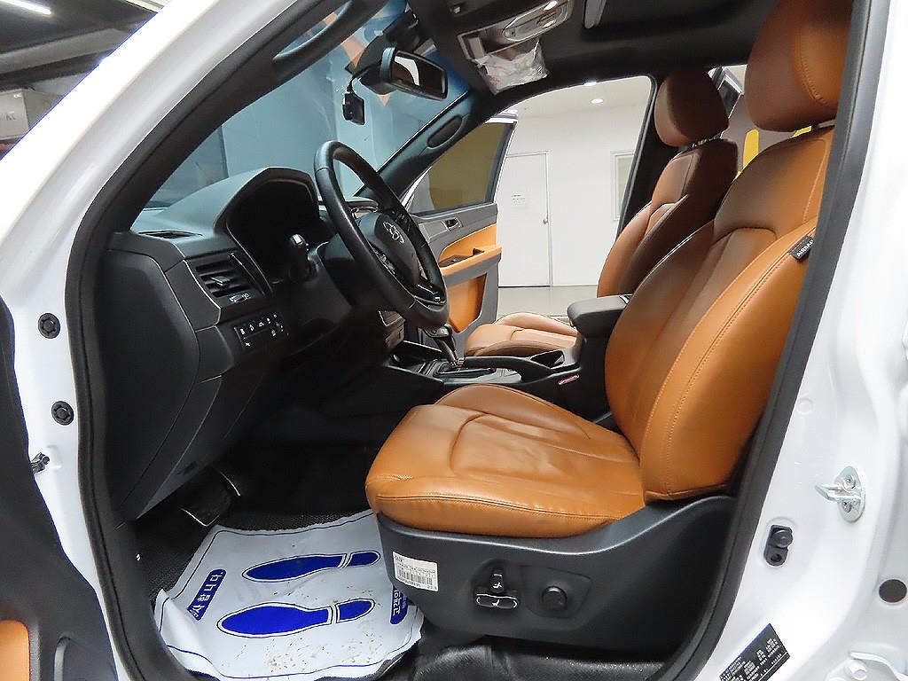 Ssangyong Rexton 2022 Blanco - Importación desde Corea - HF Imports Iquique - Foto 12