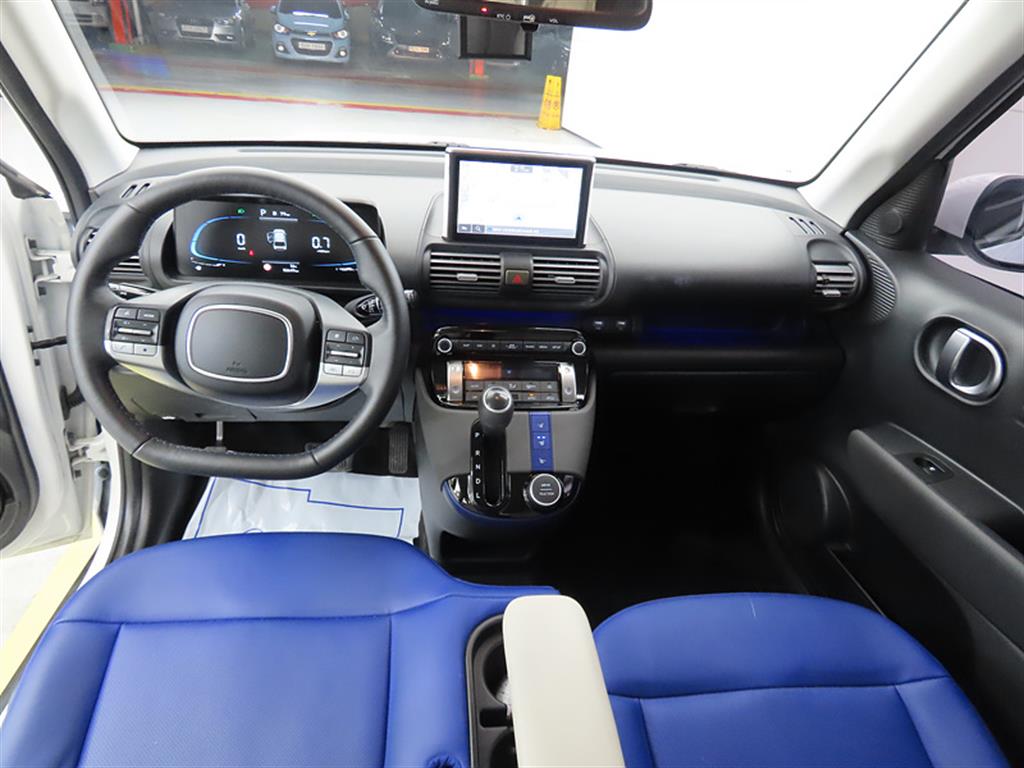 HYUNDAI Casper - Vista 7