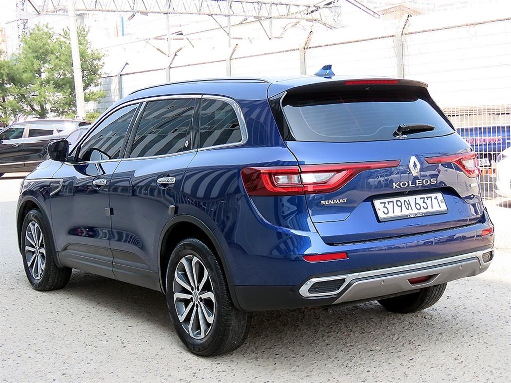 SAMSUNG QM6 - Vista 3