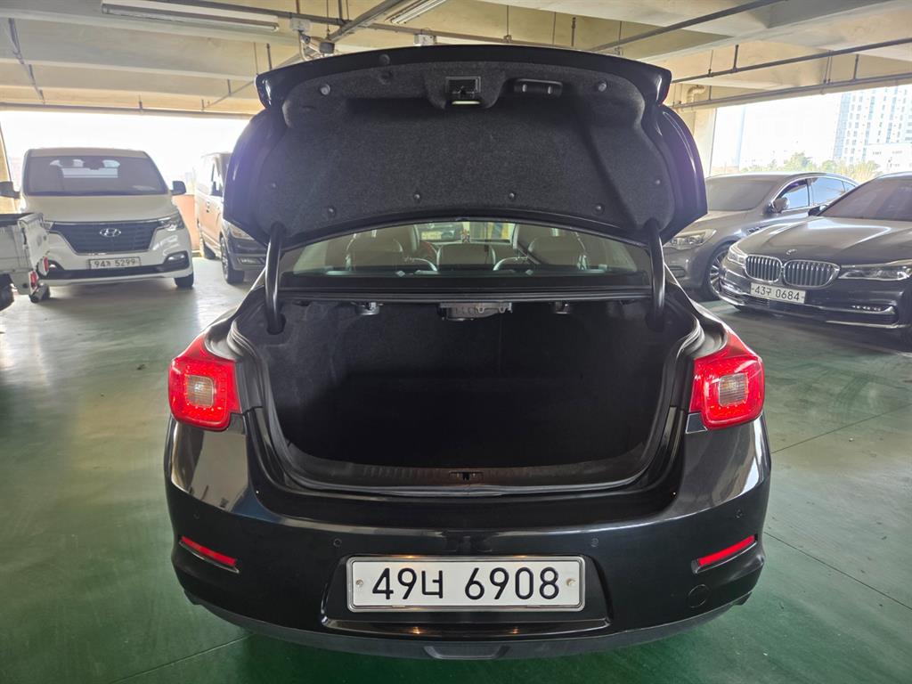 Chevrolet Malibu 2016 Negro - Importación desde Corea - HF Imports Iquique - Foto 19