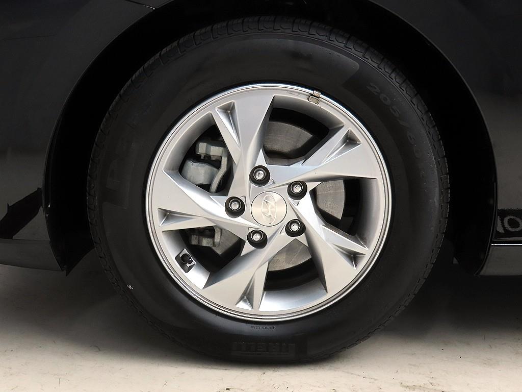 HYUNDAI Avante 2021 Negro - Importación desde Corea - HF Imports Iquique - Foto 20