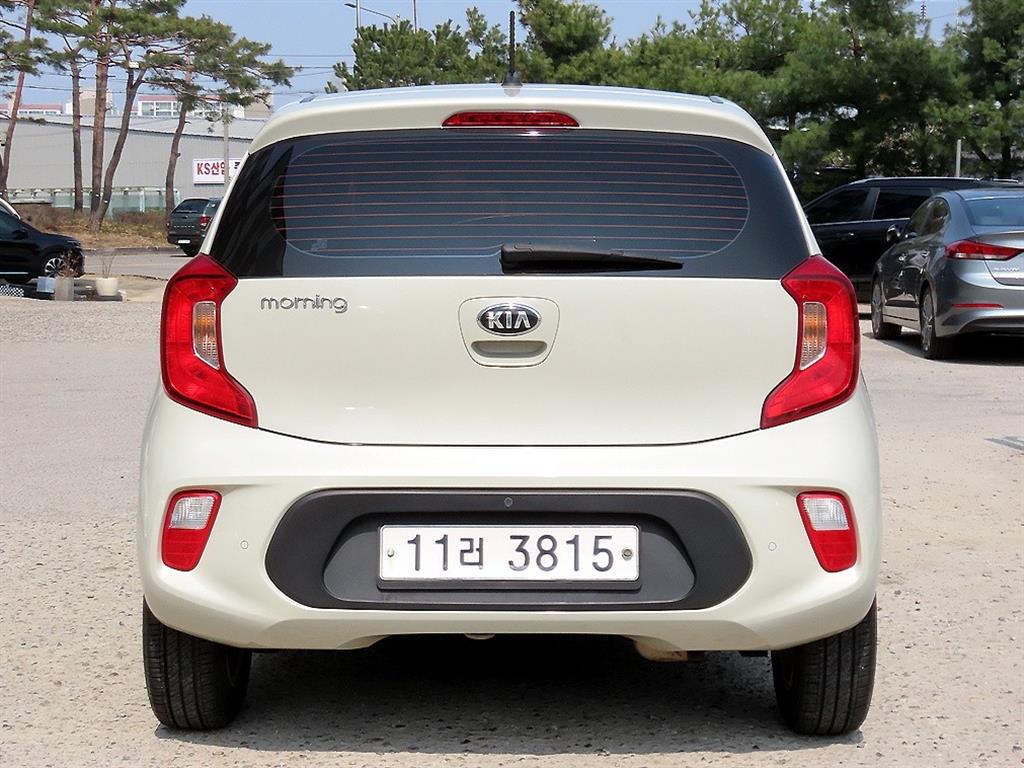 KIA Morning - Vista 4