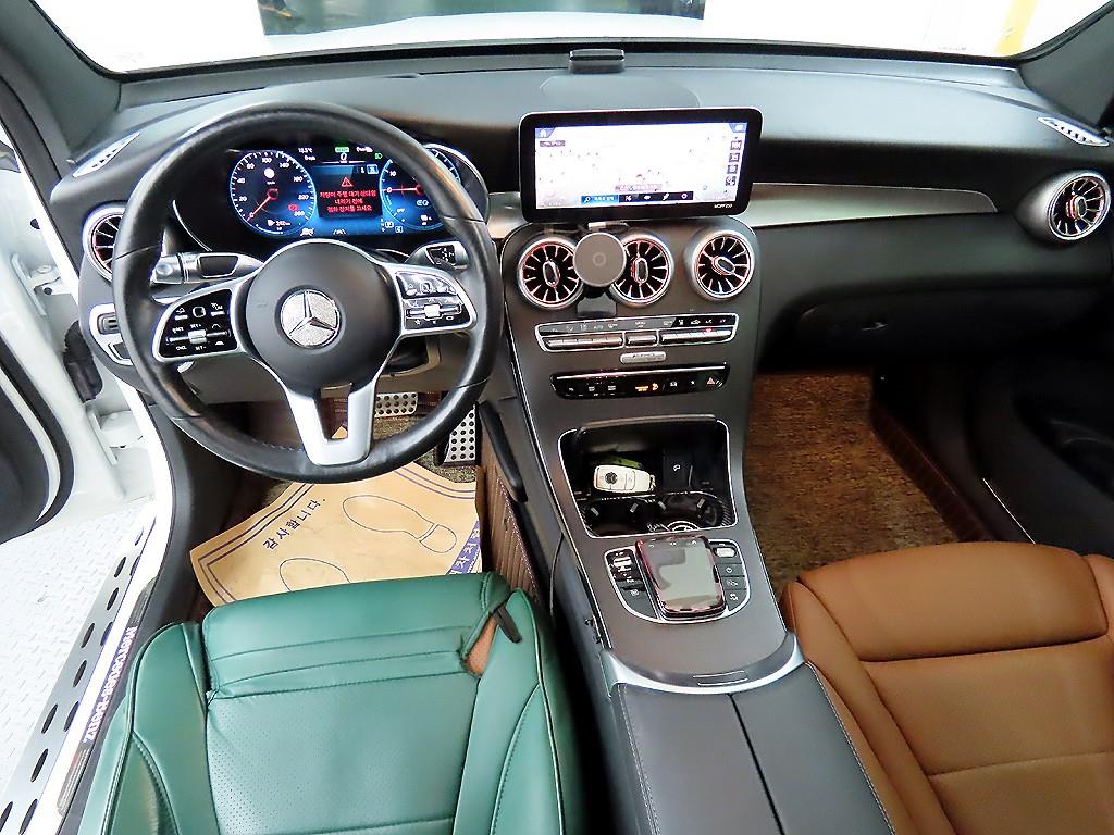 Mercedes Benz GLC Class - Vista 7