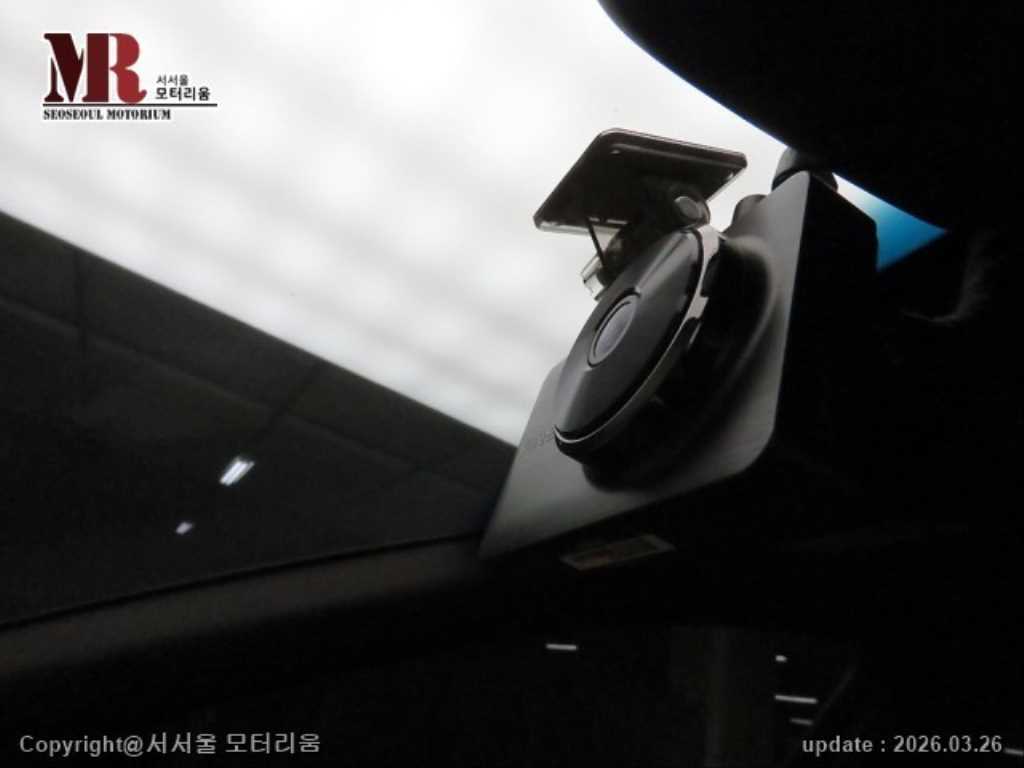 Genesis G80 - Vista 12