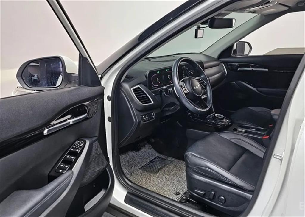 KIA Seltos - Vista 11