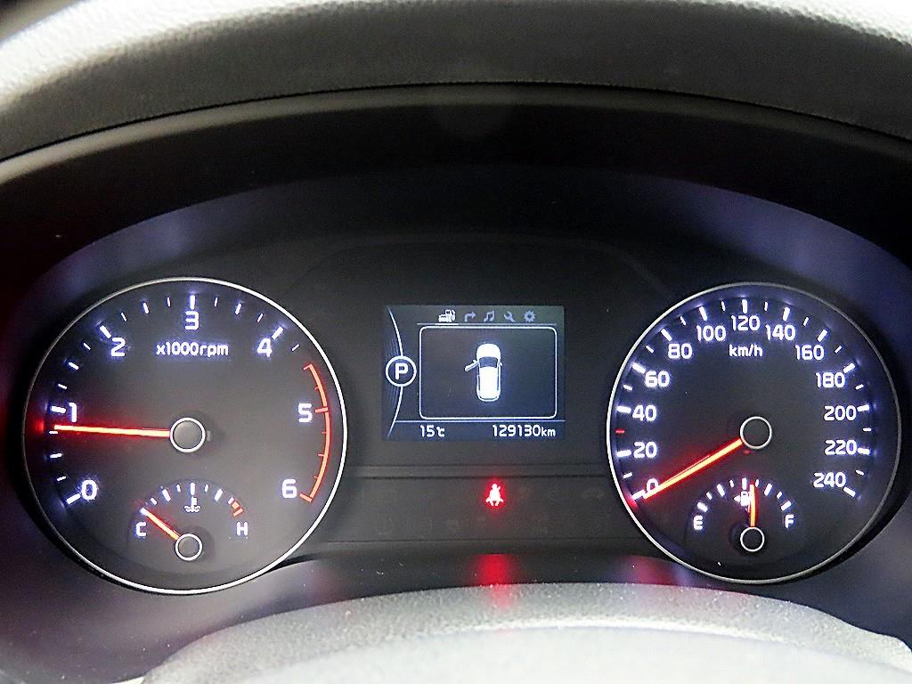 KIA Sportage - Vista 8