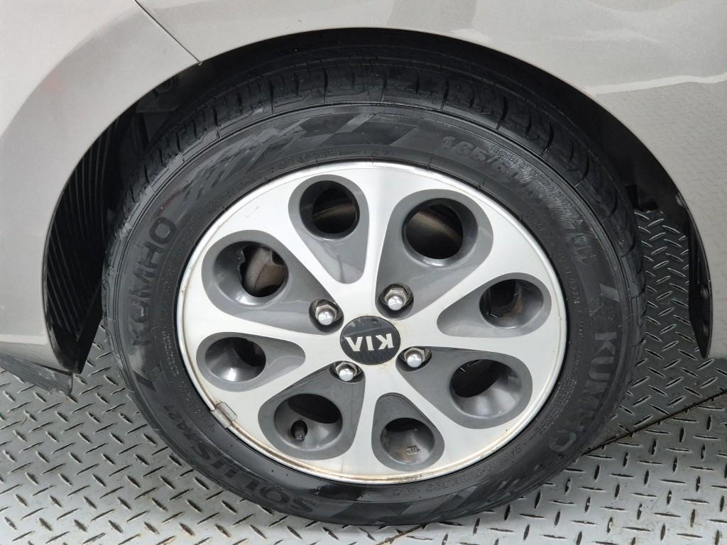 KIA Morning - Vista 6