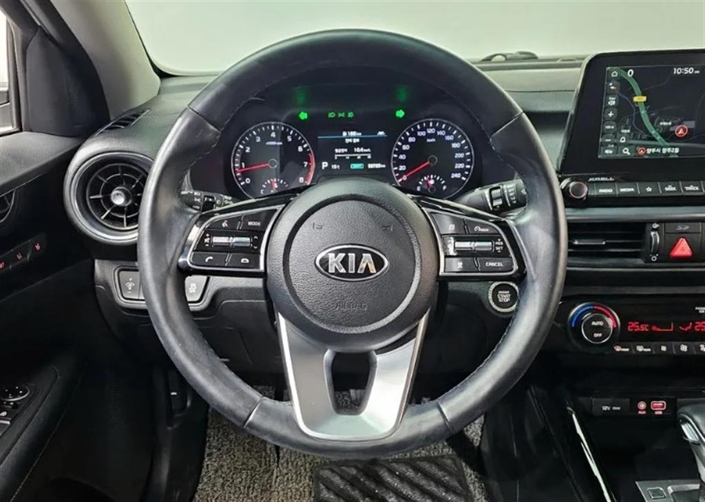 KIA K3 2019 Blanco - Importación desde Corea - HF Imports Iquique - Foto 13
