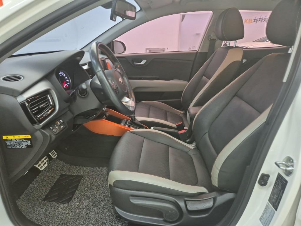 KIA Stonic - Vista 11