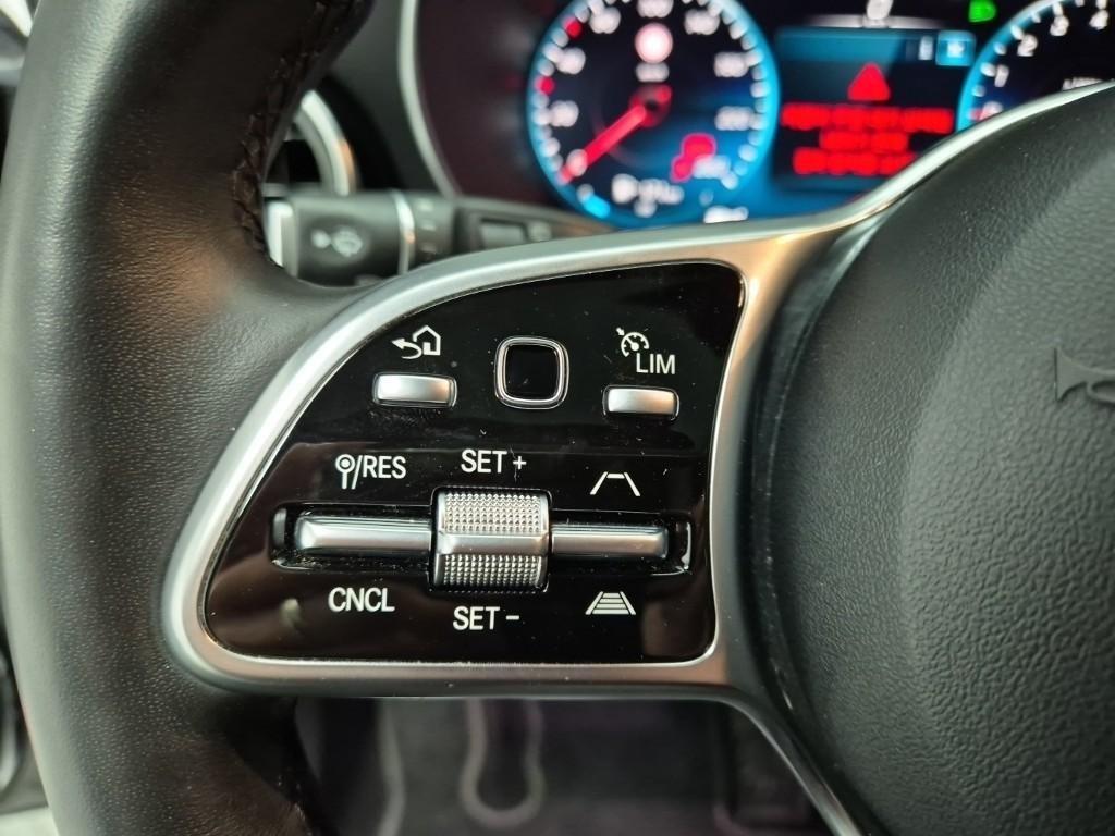 Mercedes Benz GLC Class - Vista 7