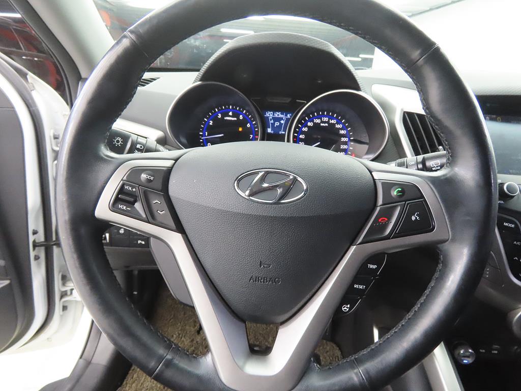 HYUNDAI Veloster - Vista 8