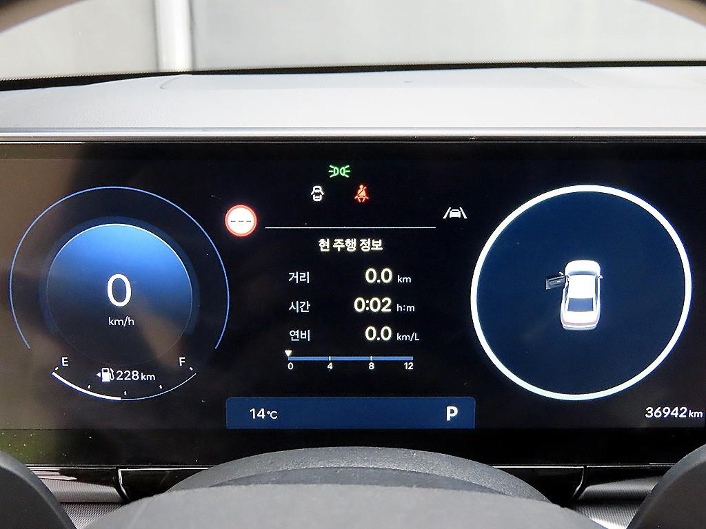 HYUNDAI Grandeur - Vista 8