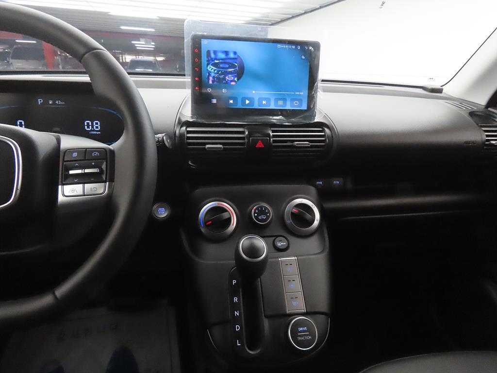 HYUNDAI Casper - Vista 10