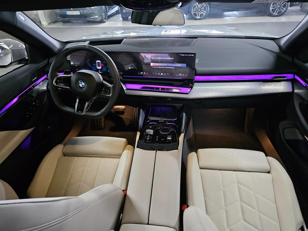 BMW 5 Series - Vista 7