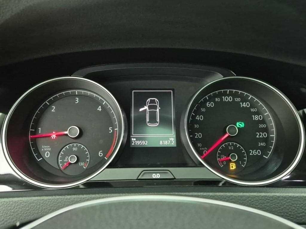 Volkswagen Golf - Vista 6