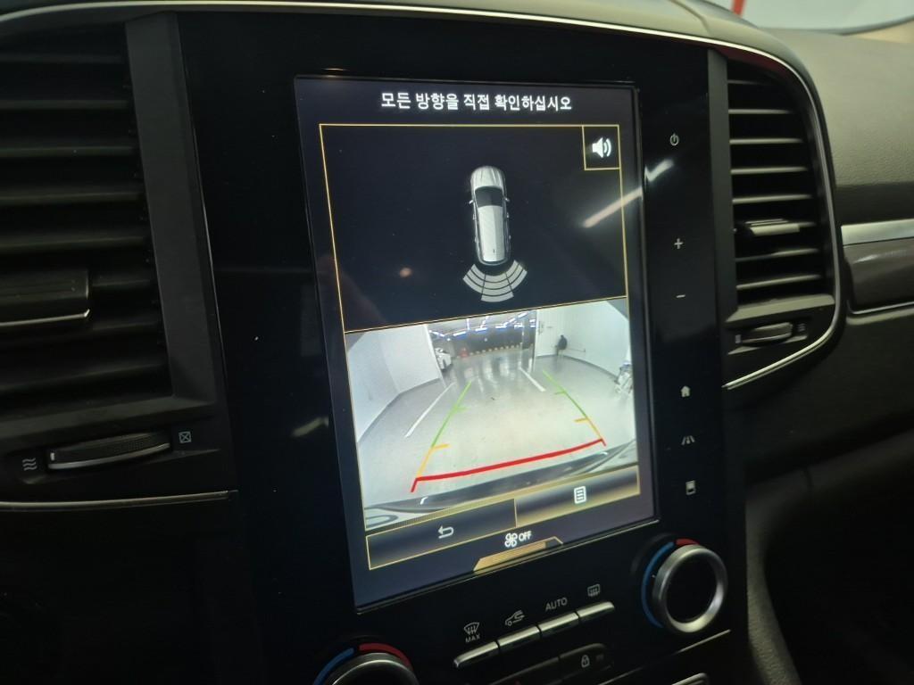 SAMSUNG QM6 - Vista 10