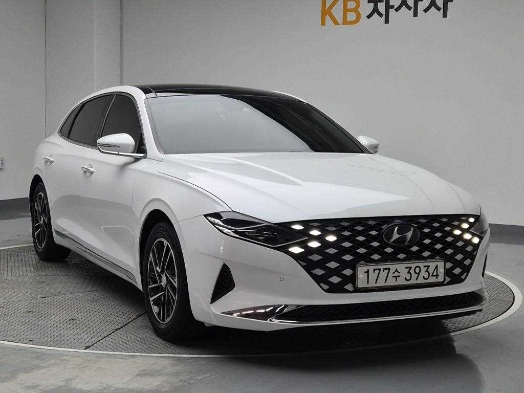 HYUNDAI Grandeur - Vista 4