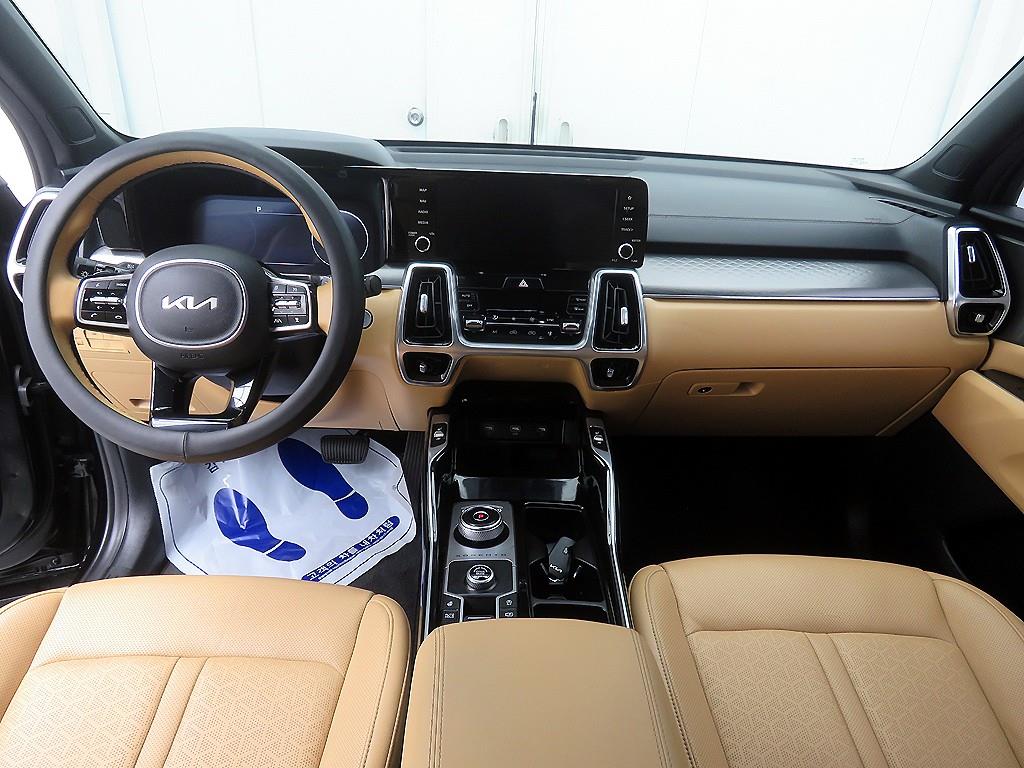 KIA Sorento - Vista 9
