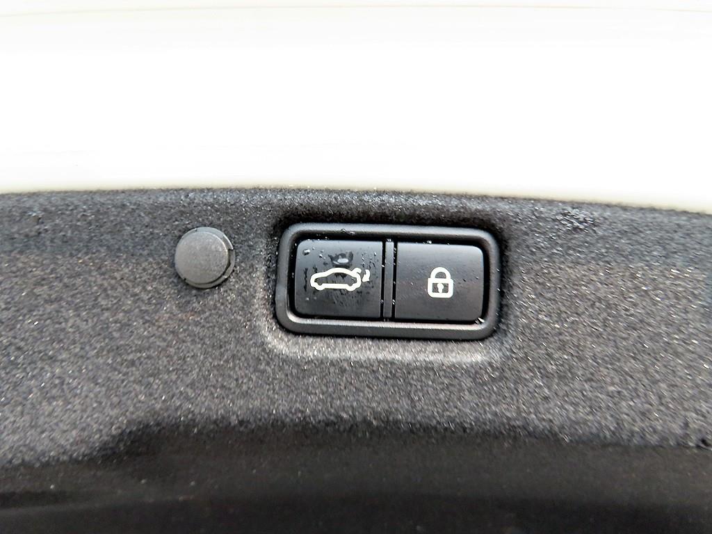 KIA K7 2020 Blanco - Importación desde Corea - HF Imports Iquique - Foto 16