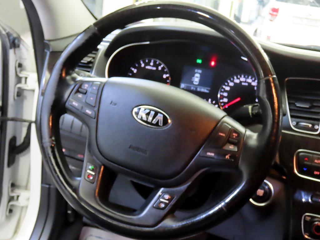 KIA K7 - Vista 8