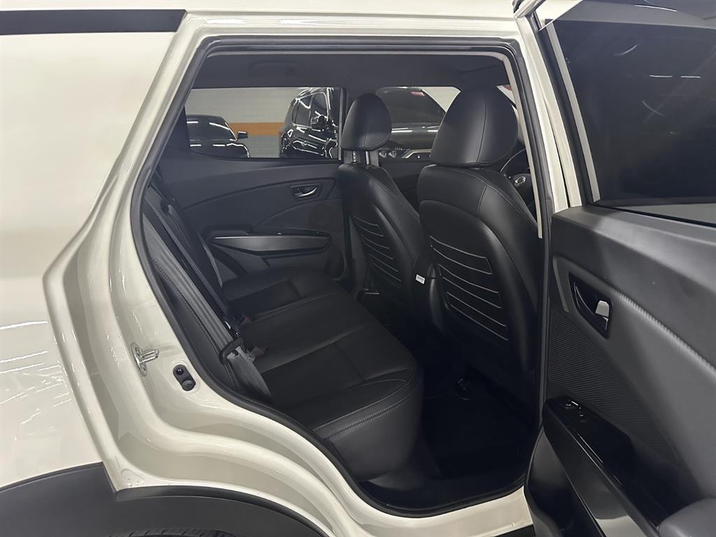 Ssangyong Tivoli 2024 Blanco - Importación desde Corea - HF Imports Iquique - Foto 13
