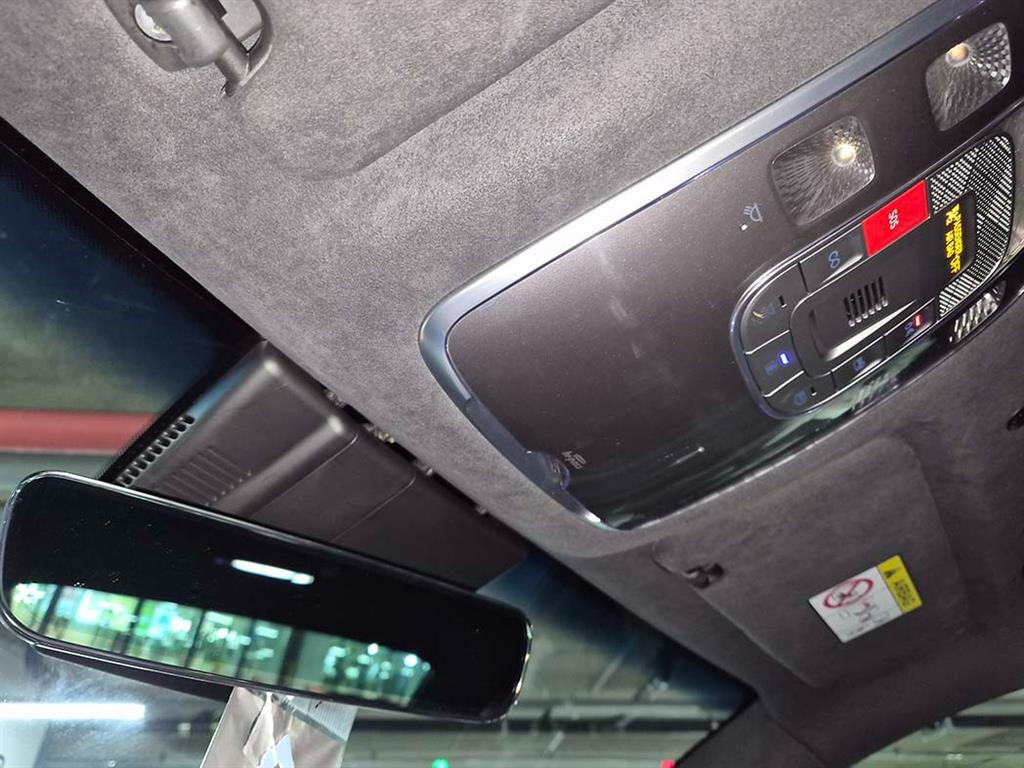 Genesis G90 2023 Negro - Importación desde Corea - HF Imports Iquique - Foto 18