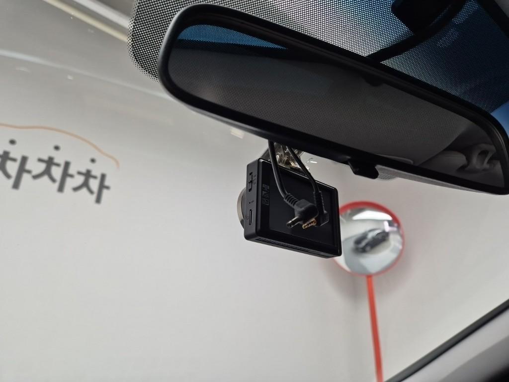 HYUNDAI Sonata - Vista 11