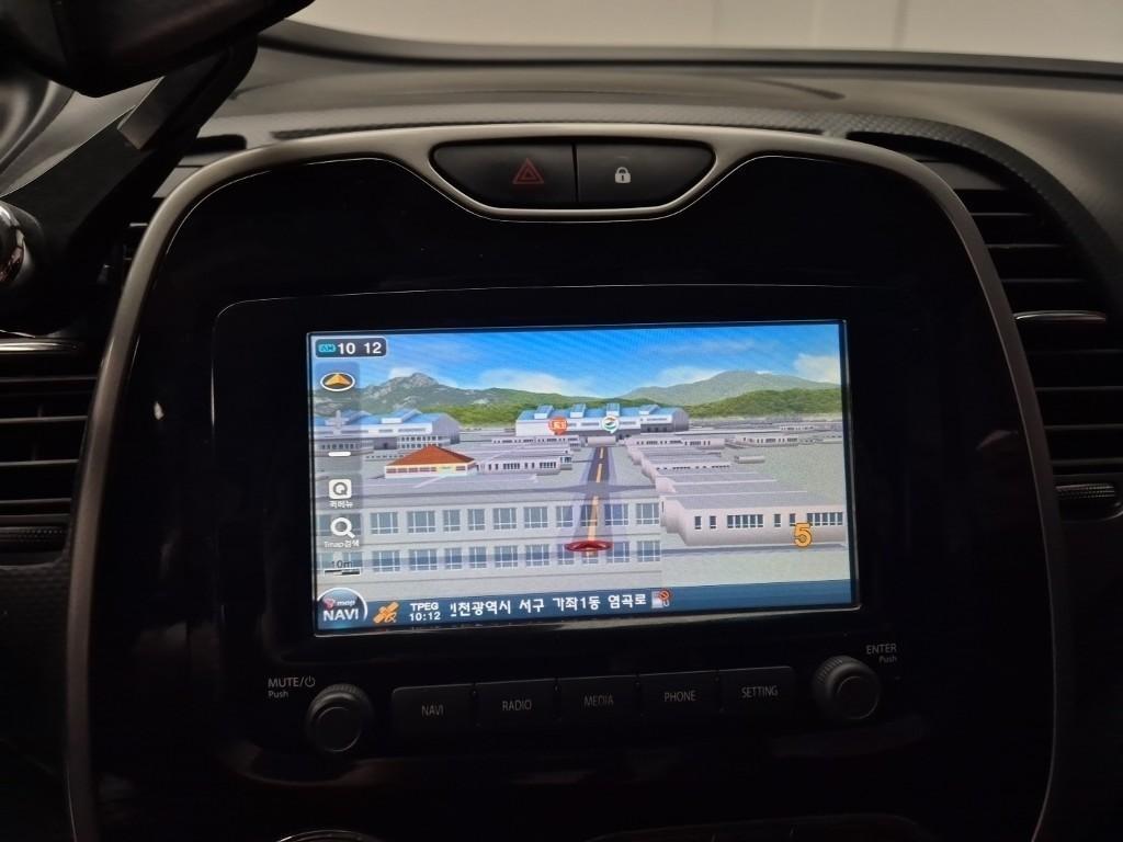 SAMSUNG QM3 - Vista 11