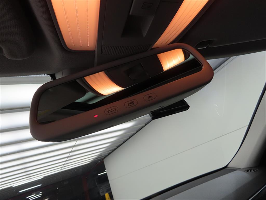 Mercedes Benz E class - Vista 11