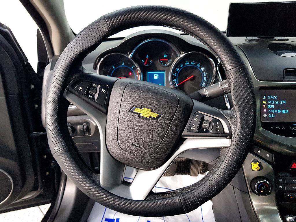 Chevrolet Cruise 2014 Negro - Importación desde Corea - HF Imports Iquique - Foto 14