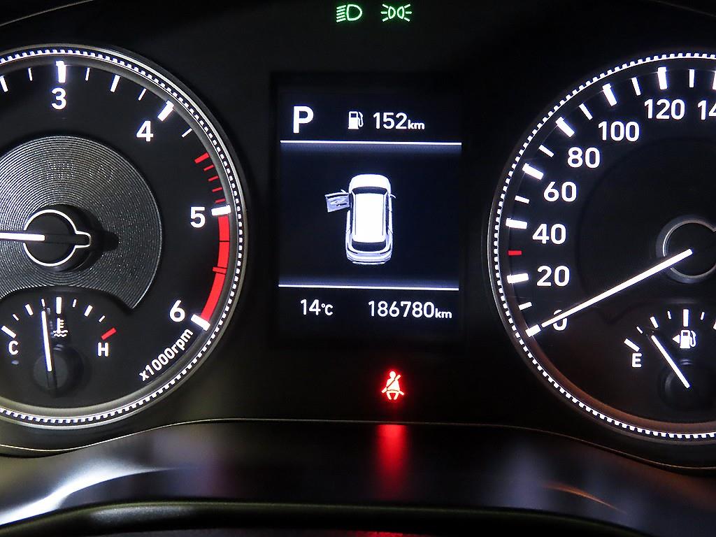 HYUNDAI Santa Fe - Vista 9