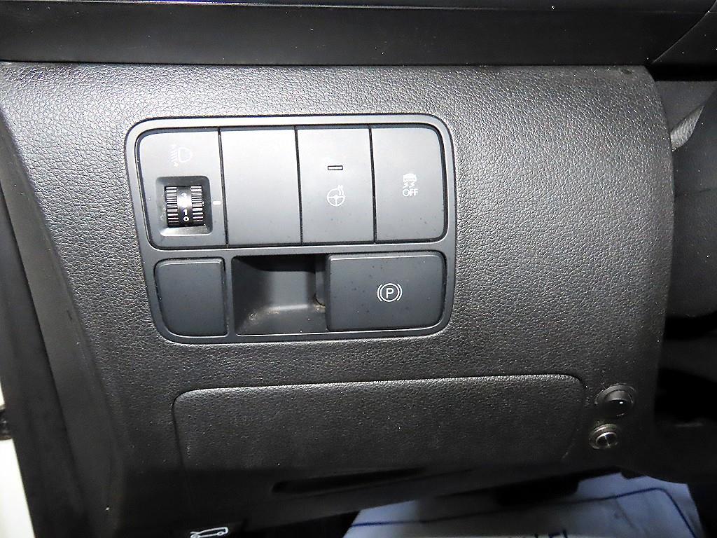 HYUNDAI Staria 2022 Blanco - Importación desde Corea - HF Imports Iquique - Foto 14