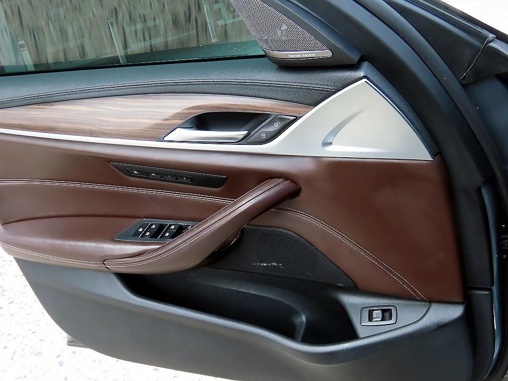 BMW 5 Series - Vista 12