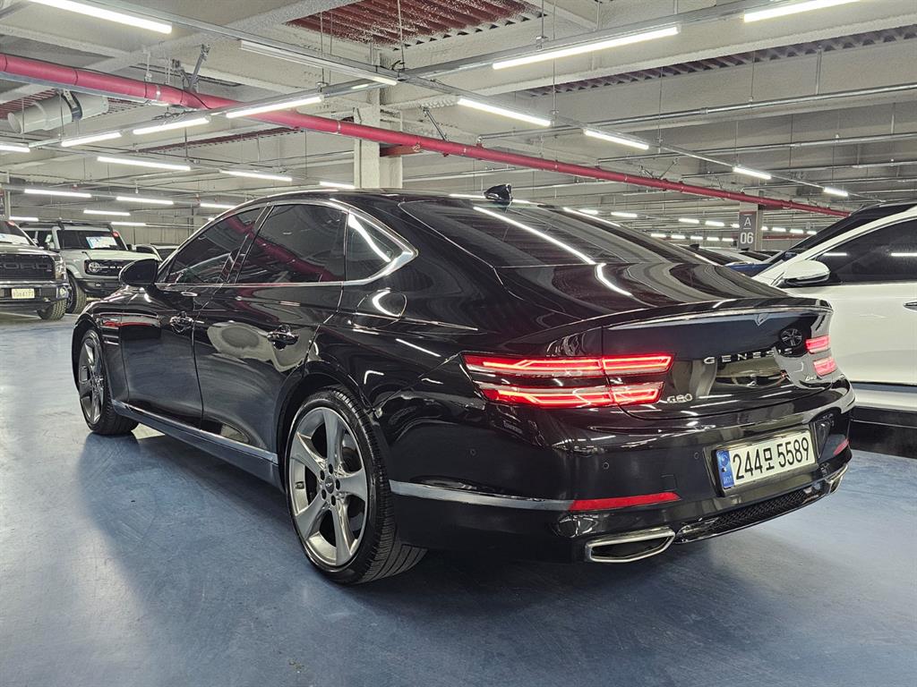 Genesis G80 - Vista 4