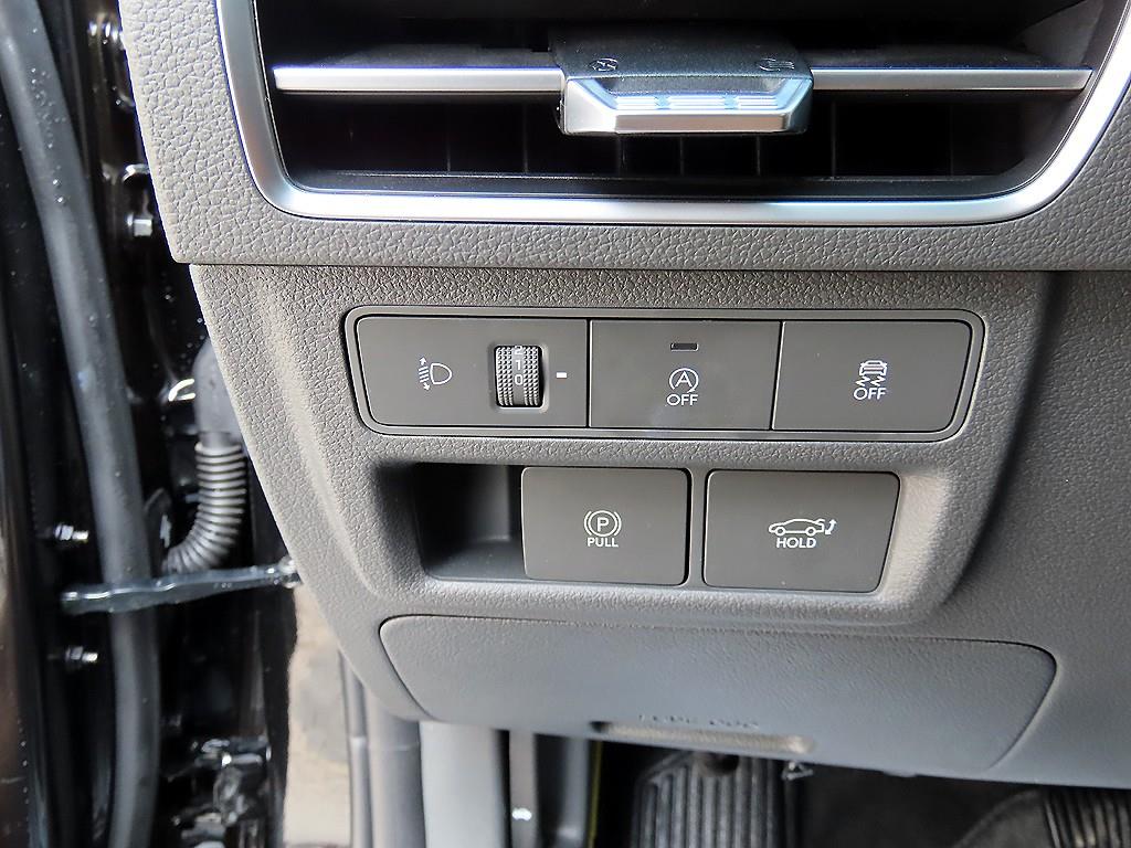 HYUNDAI Sonata - Vista 12