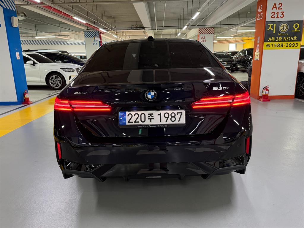 BMW 5 Series - Vista 6