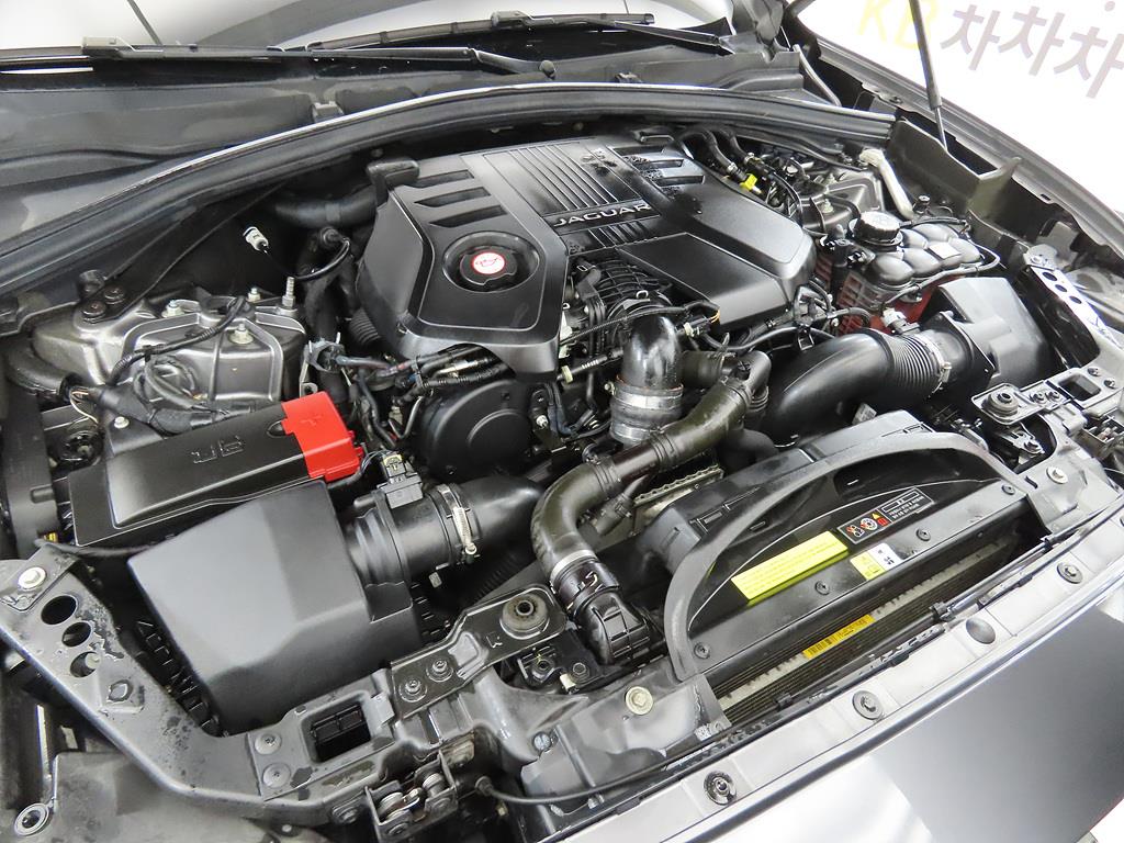 Jaguar F-PACE 2017 Gris - Importación desde Corea - HF Imports Iquique - Foto 19