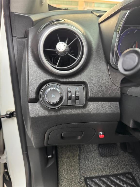 Chevrolet Trax - Vista 11