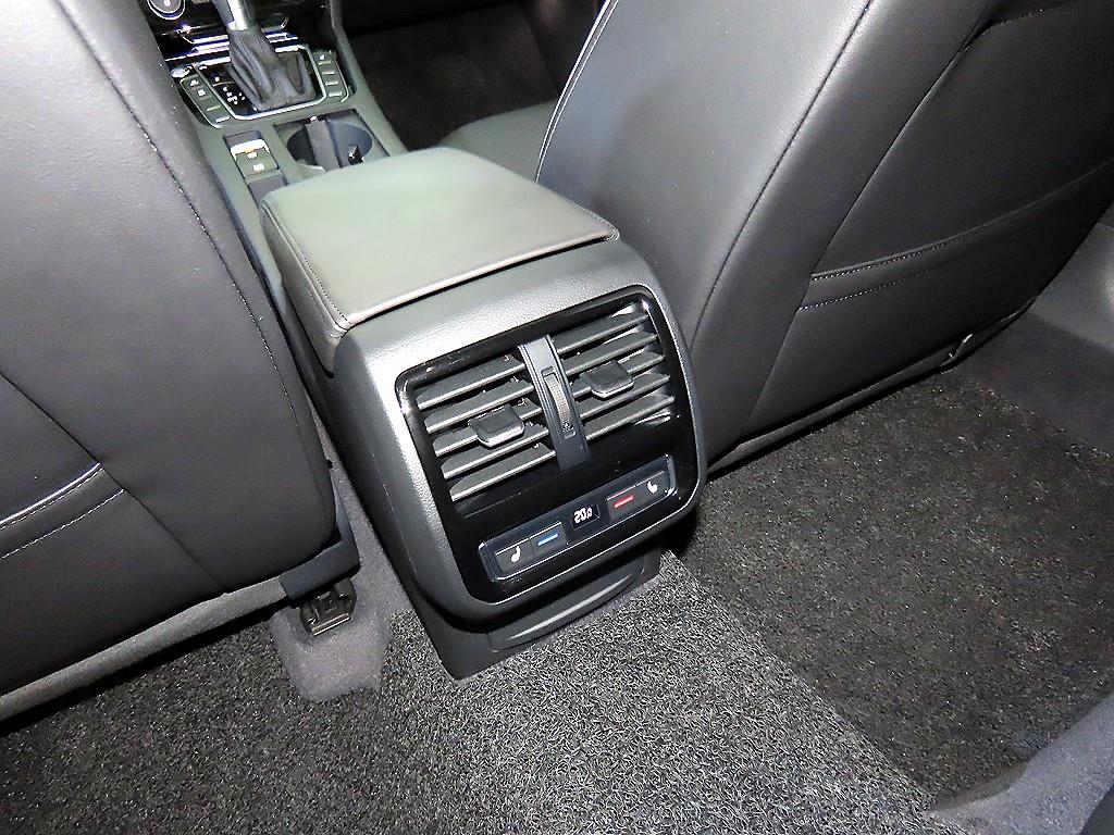 Volkswagen Arteon 2019 Blanco - Importación desde Corea - HF Imports Iquique - Foto 14