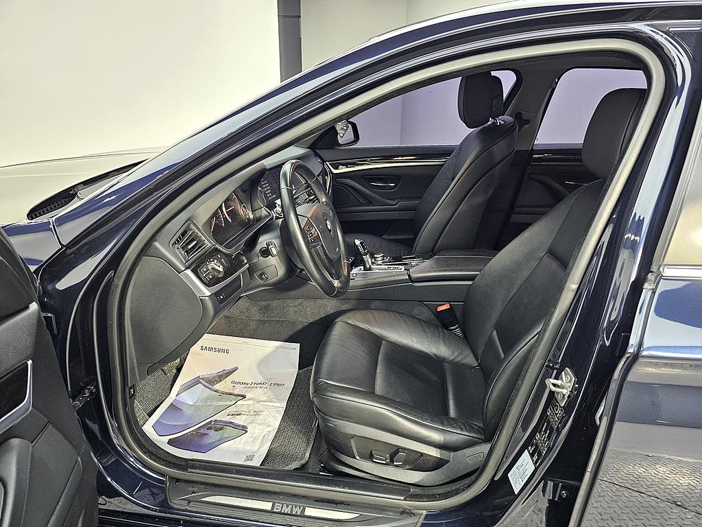 BMW 5 Series - Vista 8