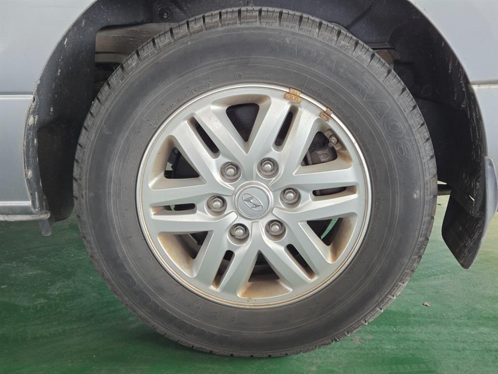 HYUNDAI Starex 2017 Plateado - Importación desde Corea - HF Imports Iquique - Foto 20