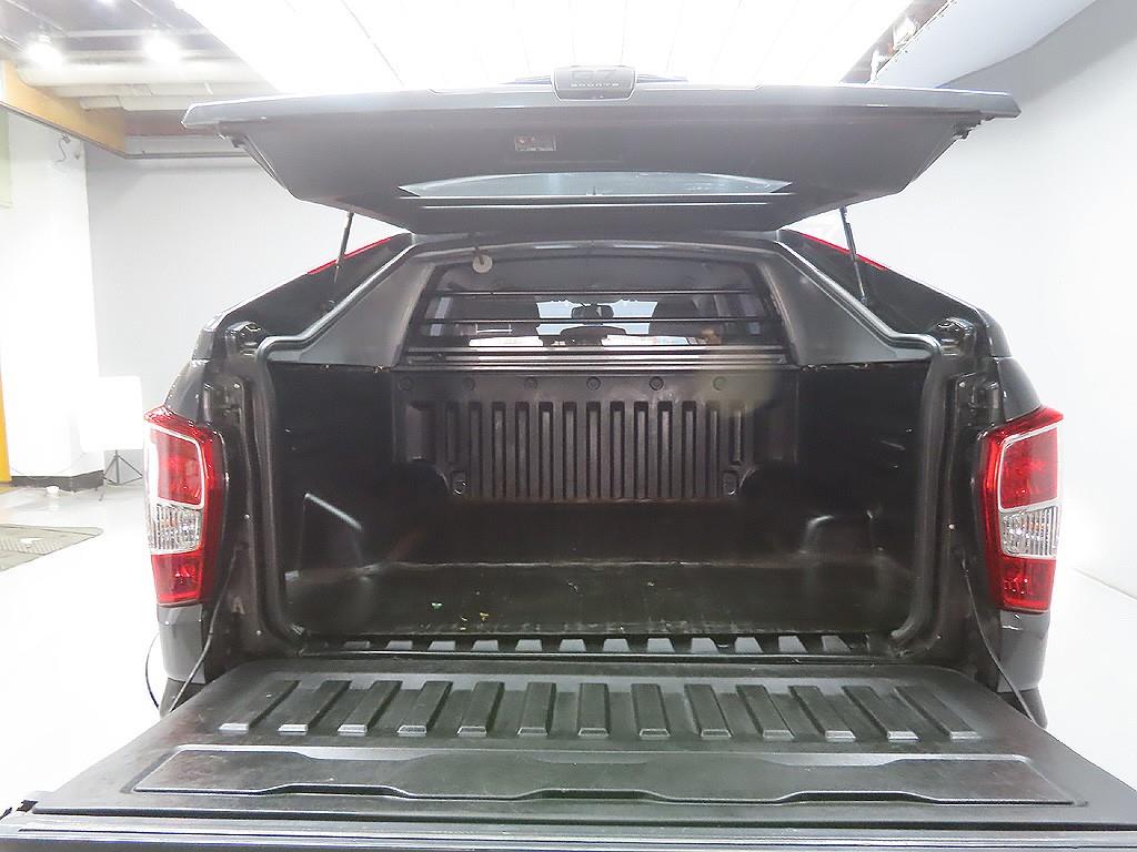 Ssangyong Rexton 2019 Gris - Importación desde Corea - HF Imports Iquique - Foto 9