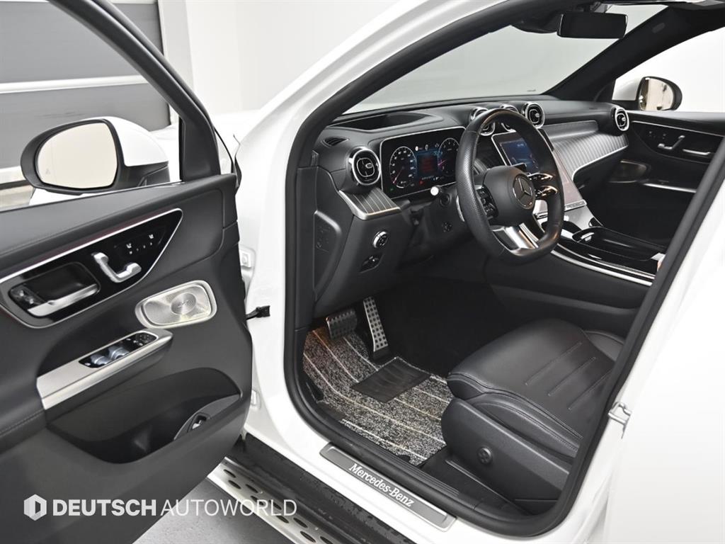 Mercedes Benz GLC Class - Vista 11