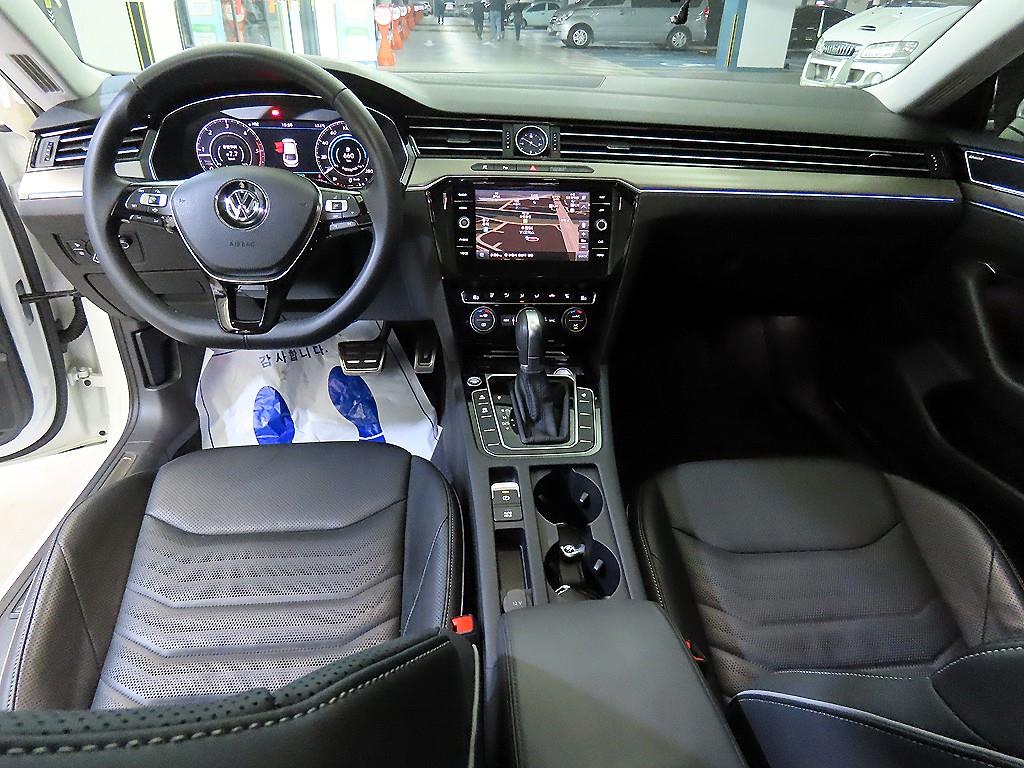 Volkswagen Arteon - Vista 10